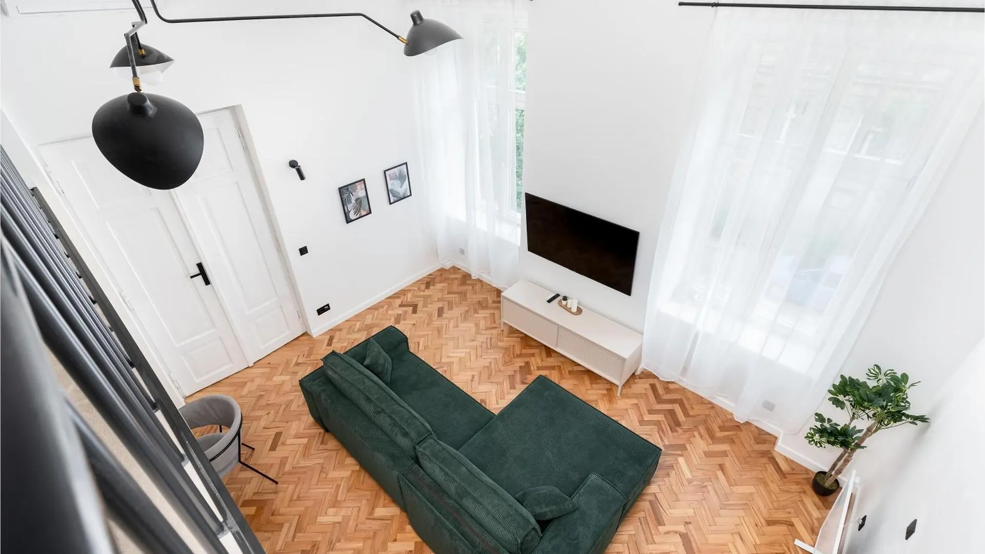 Old Town Apartment With Mezzanine Krakow