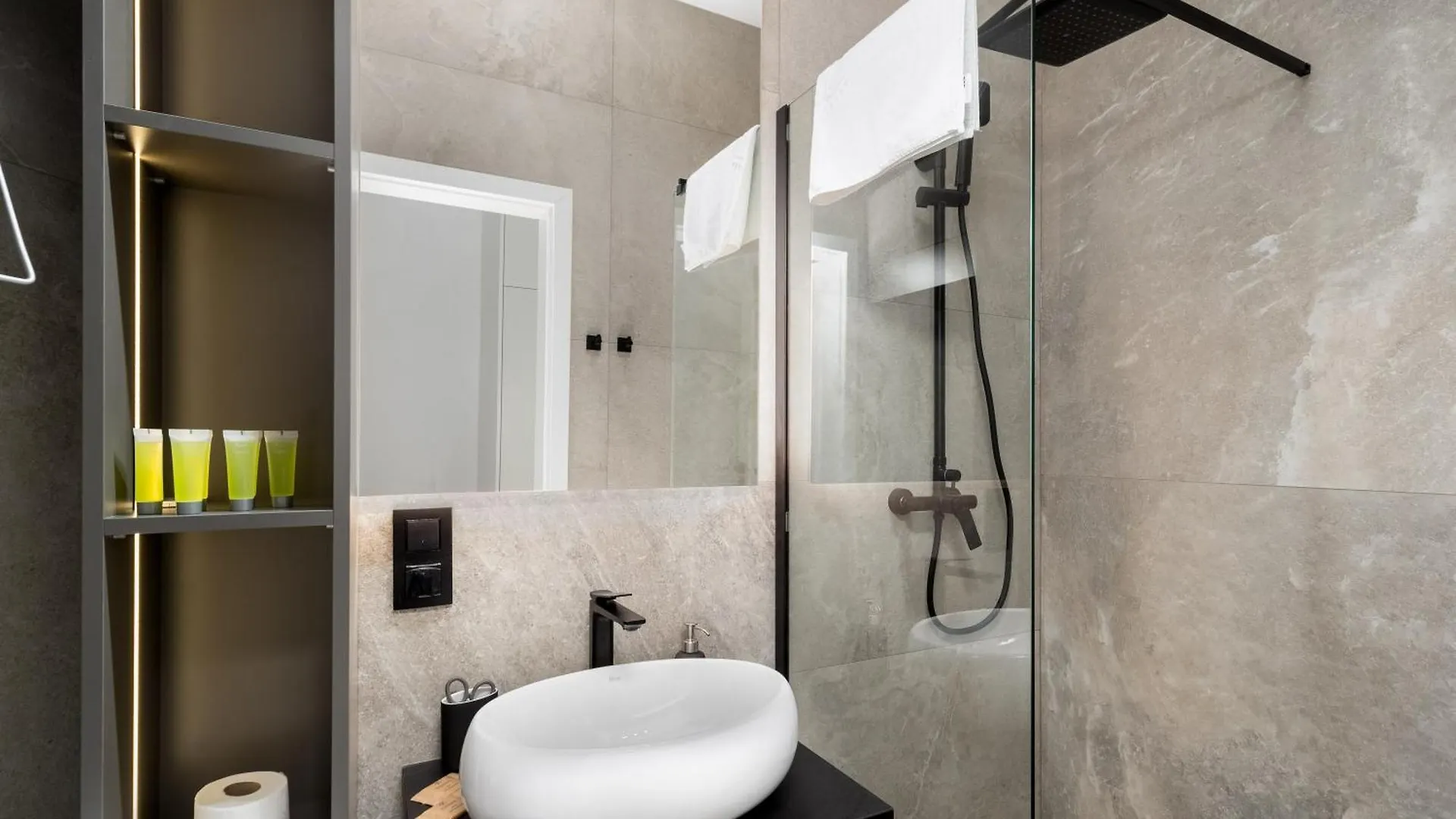 Old Town Apartment With Mezzanine Krakow